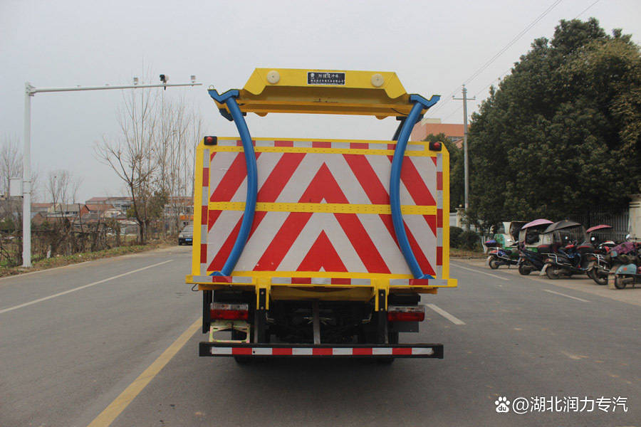 《道路機(jī)動(dòng)車輛生產(chǎn)企業(yè)及產(chǎn)品公告》第369批新產(chǎn)品公示 純電動(dòng)垃圾車引領(lǐng)綠色環(huán)衛(wèi)新趨勢(shì)